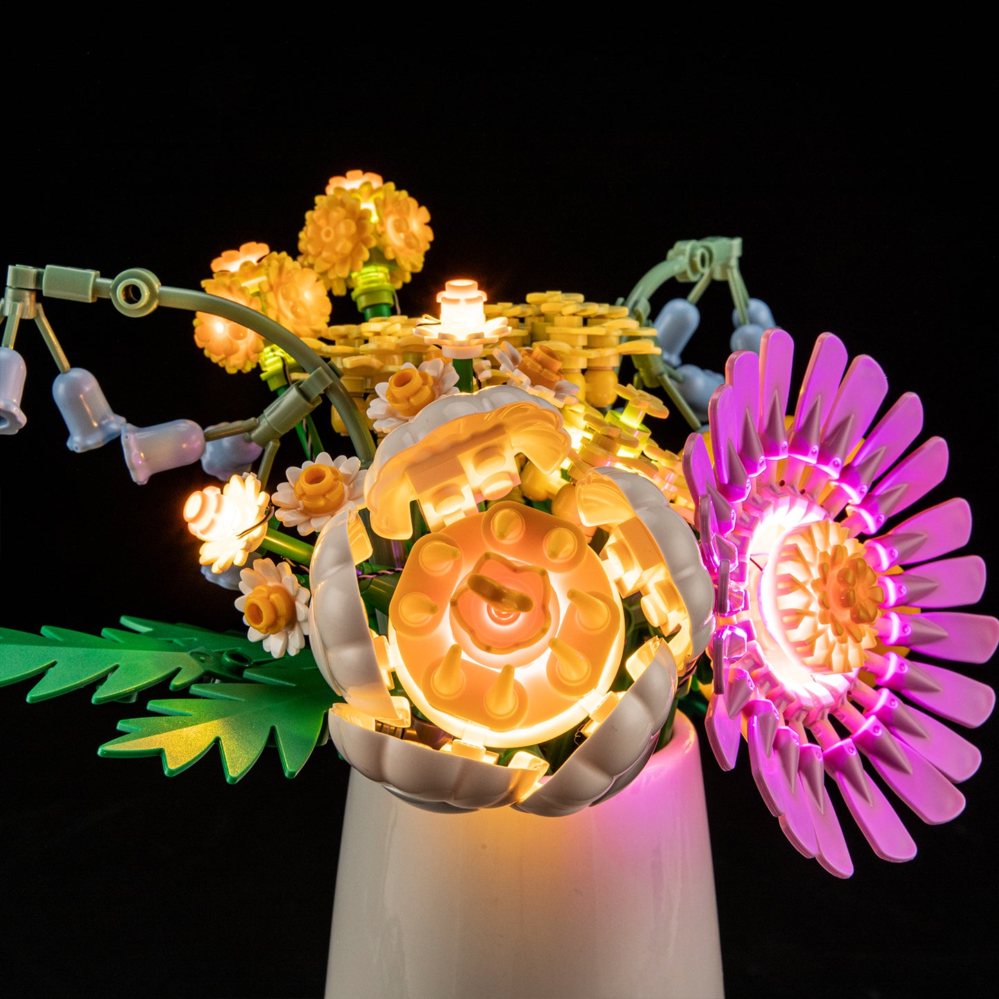 BriksMax 2.0 Light Kit For Petite Sunny Bouquet #10347