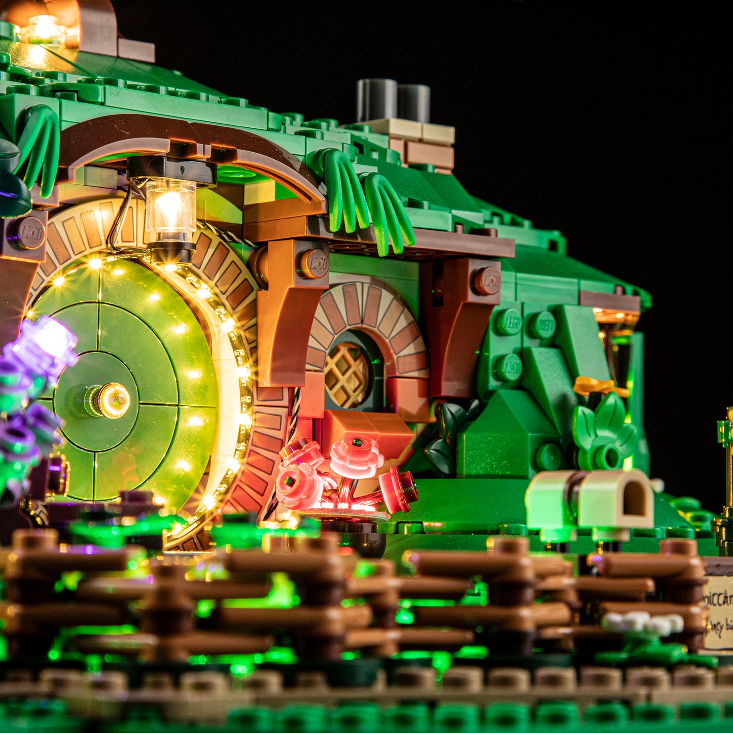 Briksmax 2.0 Light Kit For The Lord of the Rings: The Shire #10354