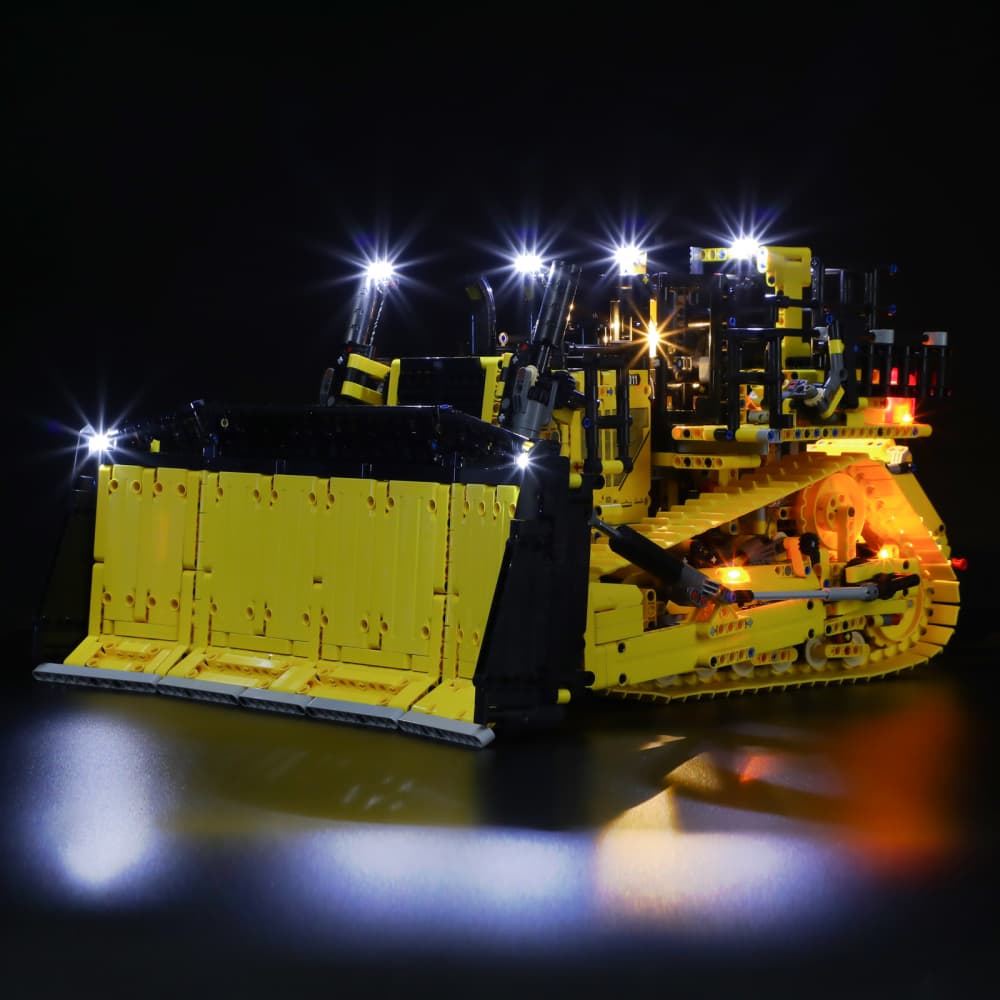 Light Kit For App-Controlled Cat®D11 Bulldozer 42131