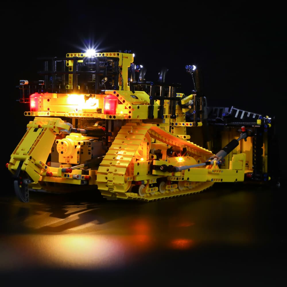 Light Kit For App-Controlled Cat®D11 Bulldozer 42131