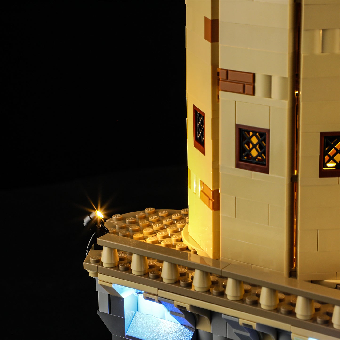 Briksmax 2.0 Light Kit For Hogwarts™ Castle: The Main Tower #76454-10