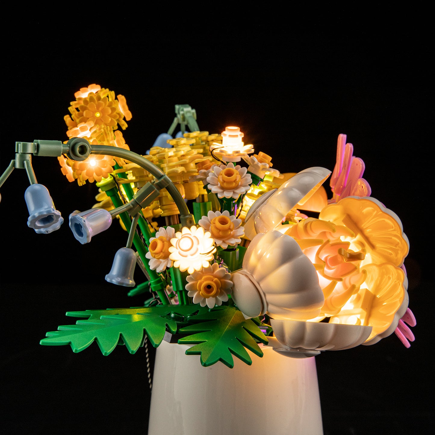 BriksMax 2.0 Light Kit For Petite Sunny Bouquet #10347
