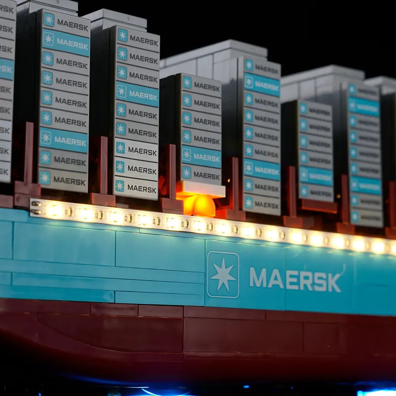 Light Kit for Maersk Dual-Fuel Container Vessel 40955 - Briksmax 2.0