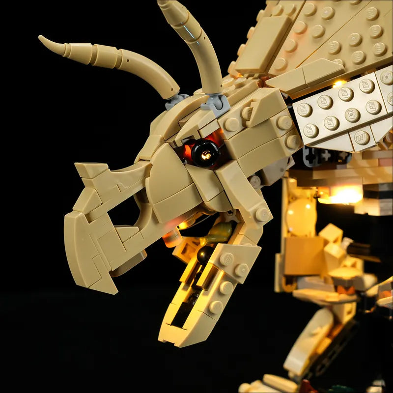 Light kit for Dinosaur Fossils: Triceratops 77985