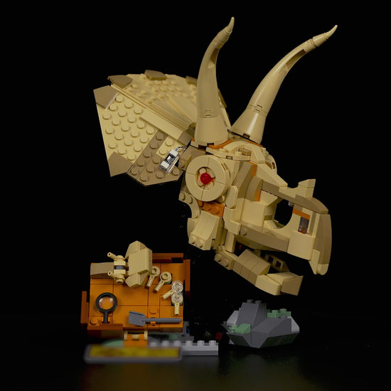 Briksmax 2.0 Light Kit For Dinosaur Fossils: Triceratops Skull 76969