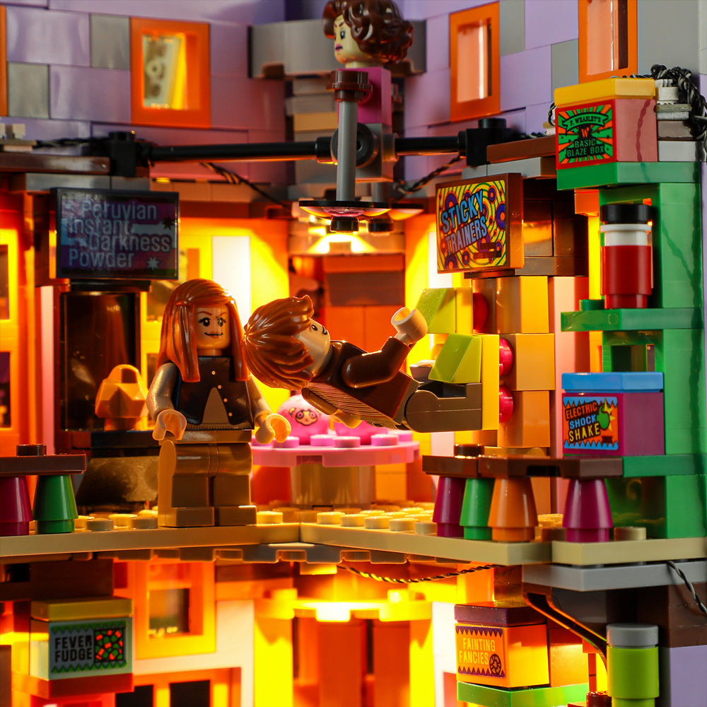 Light Kit For Diagon Alley™: Weasleys' Wizard Wheezes™ 76422