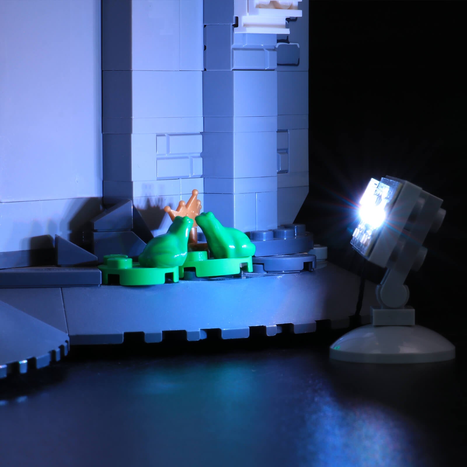 lego disney 71040 the disney castle lightning