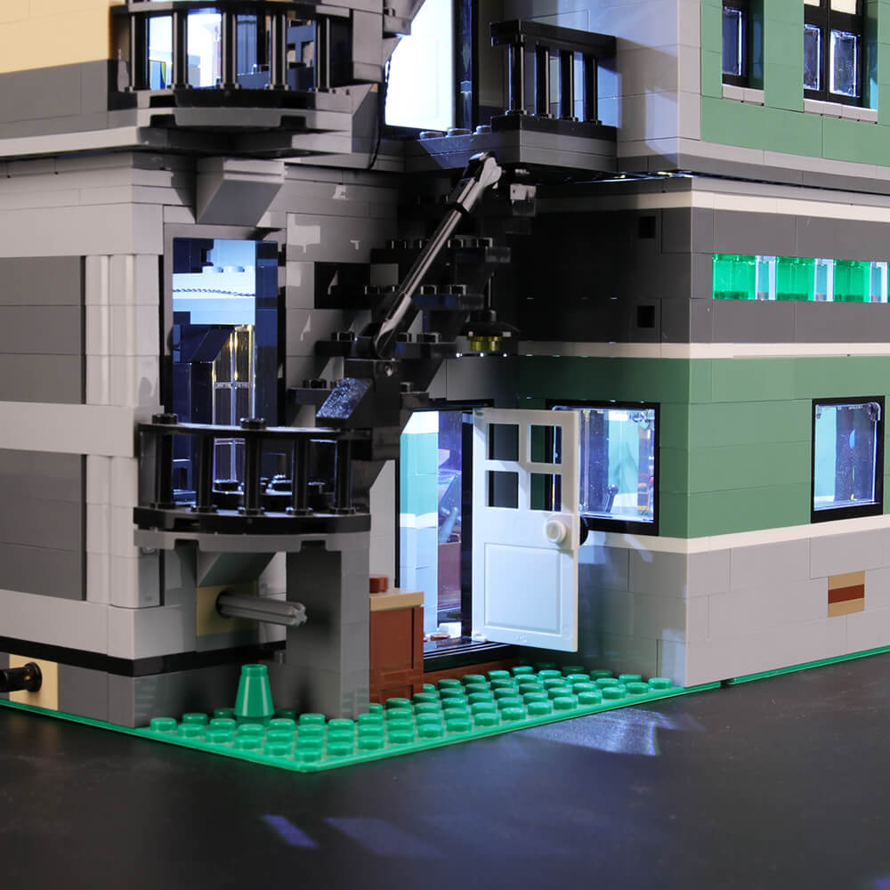 Briksmax Light Kit For The Assembly Square 10255