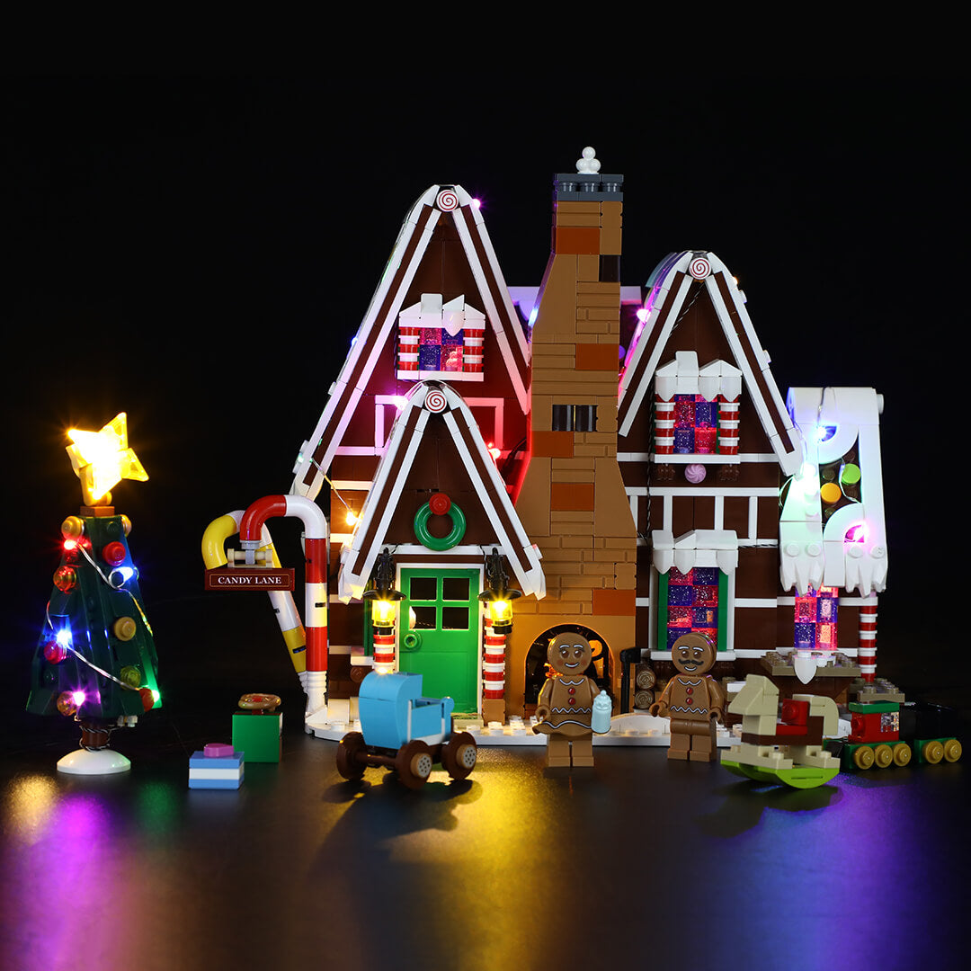 Lego gingerbread house 10267 with lights