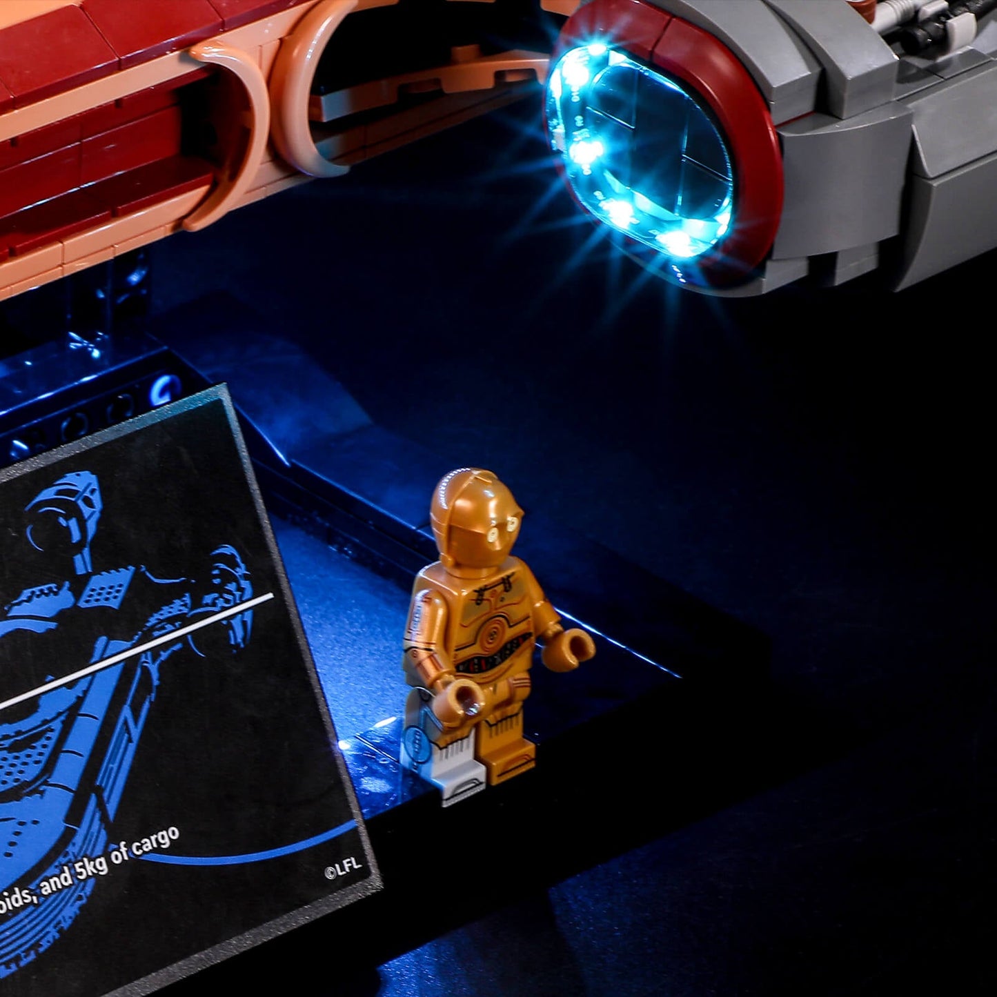 Lego Luke Skywalker’s Landspeeder C-3PO